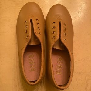 BLOCH and Capezio jazz ballet and tap shoes